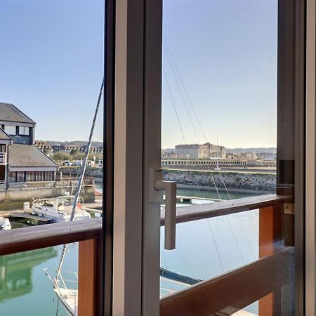 Sublime Apartment Facing The Port & Planches 도빌 외부 사진